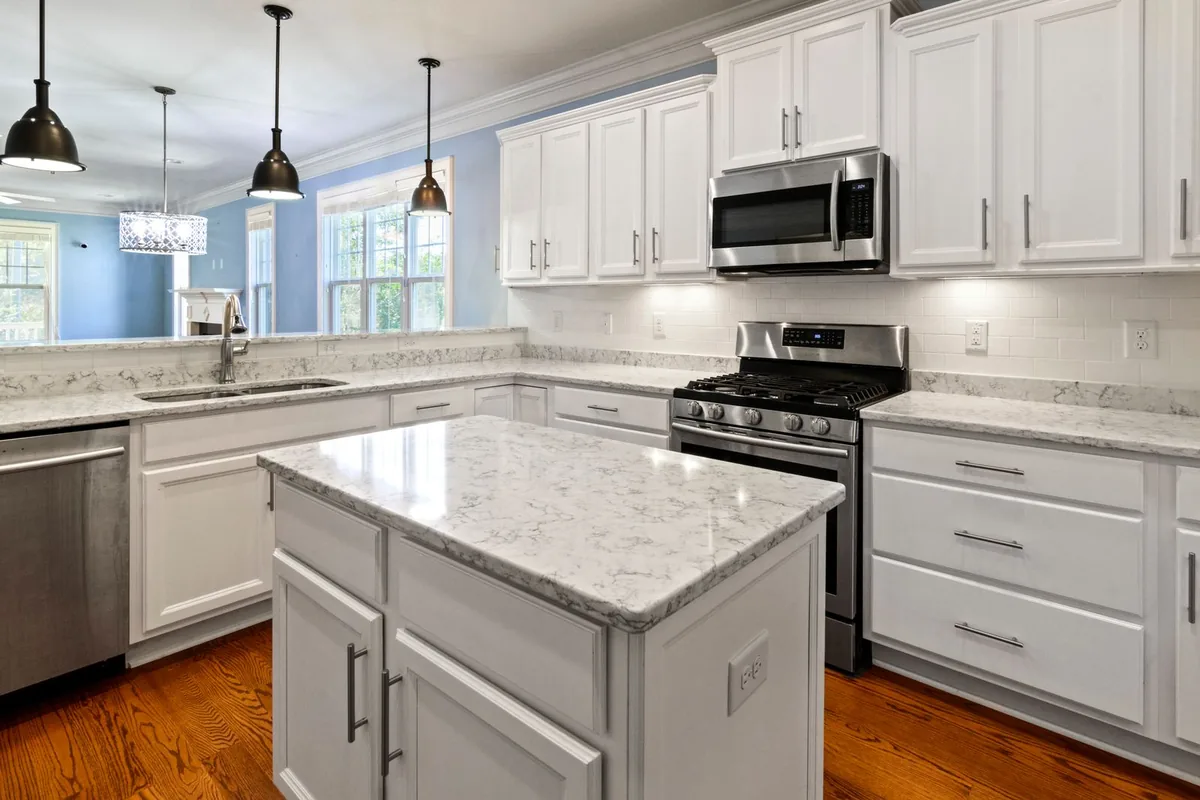 Filth & Squalor Cleanup in Windsor Heights, IA